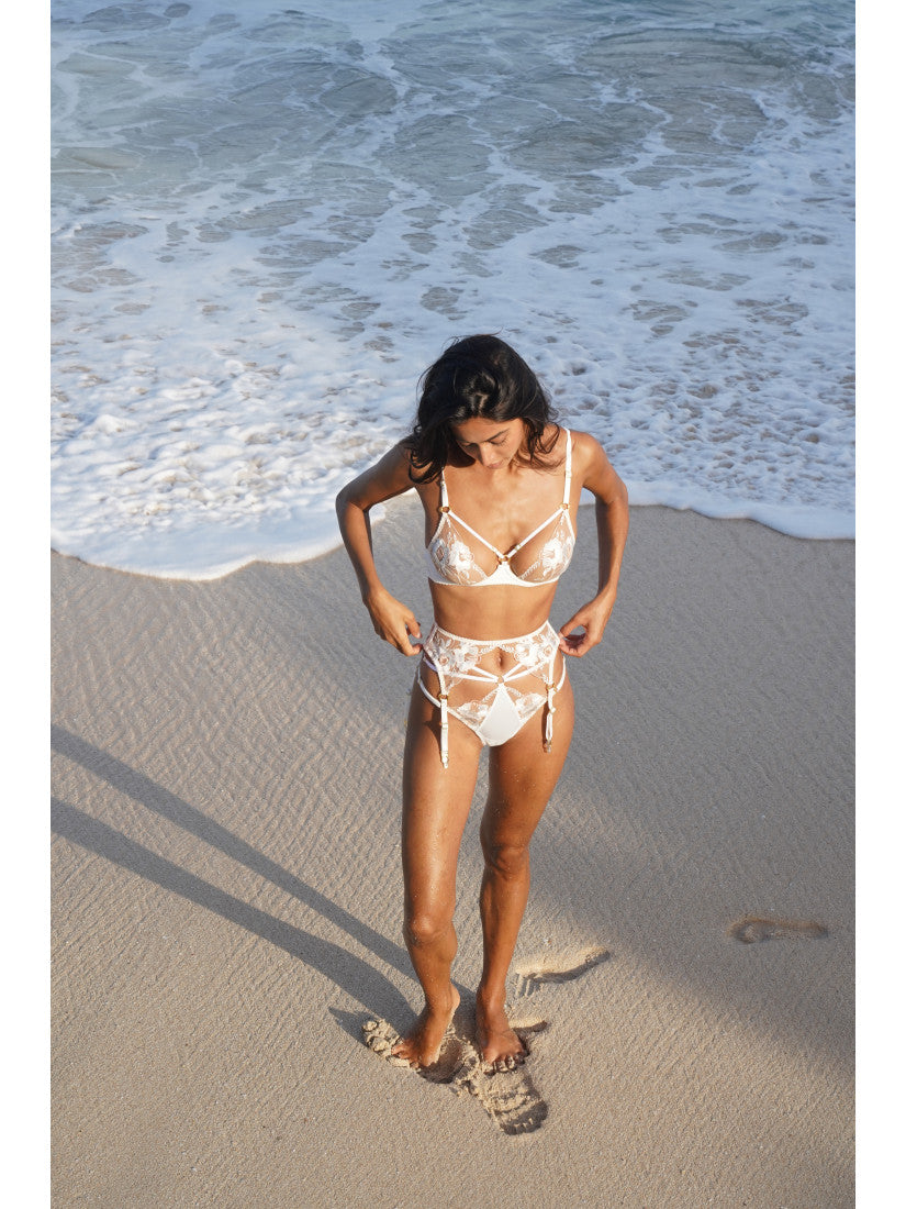 MIRABELLA BELTED SET